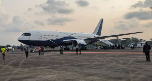 AVION PAUL BIYA RETOUR YAOUNDE