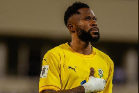 Il est suspendu après avoir écopé de deux cartons jaunes