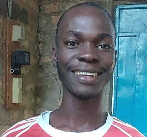 Etudiant Tchadien En Maillot