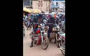 Les conducteurs de taxi-moto