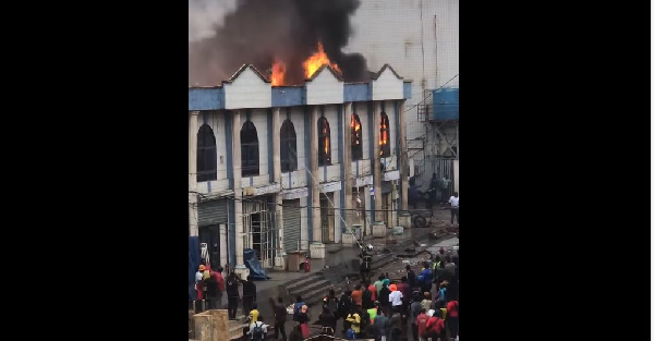 Pour l’heure, l’origine de l’incendie reste inconnue