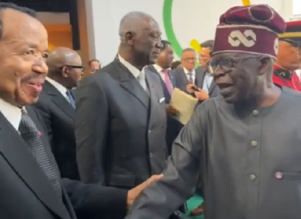 Vidéo inédite : Paul Biya frappe déjà un grand coup au sommet de Paris ...