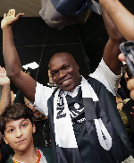 Vincent Aboubakar reçoit un accueil de rockstar à Bakou
