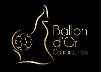 La cérémonie se déroule au Palais des Congrès de Yaoundé