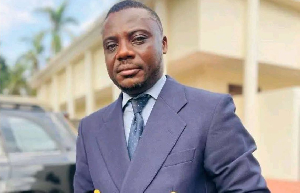 Il laisse derrière lui une femme d’une fille