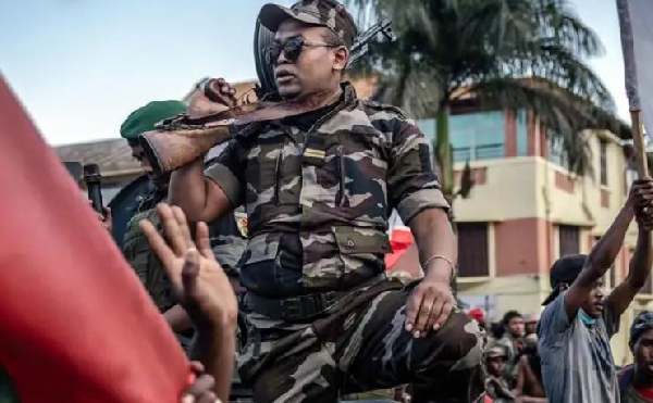 L'armée dépose le président à Madagascar