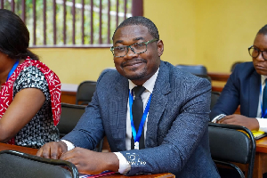 Prof Eyenga Georges Macaire