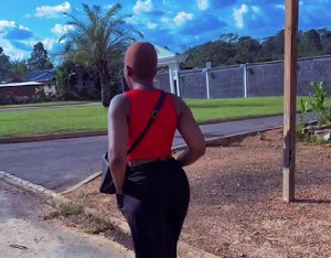 Une Femme A Obala