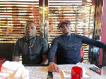 De l'ultimatum à la réconciliation : les dessous de la rencontre Mimba-Eto'o à Paris