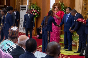 Paul Biya Qui Recoit Les Lionnes
