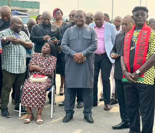 La levée de corps de Anicet Ekane s’est tenue à la morgue de Hôpital Central de Yaoundé