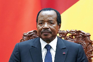 Biya Dans Son Fauteuil Presidentiel