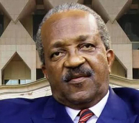 Le SED ordonne son interpellation immédiate en cas de tentative de sortie du territoire