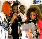 La caméra cachée filme sa femme au lit avec un autre homme, la réaction du mari est légendaire La caméra cachée filme sa femme au lit avec un autre homme, la réaction du mari est légendaire