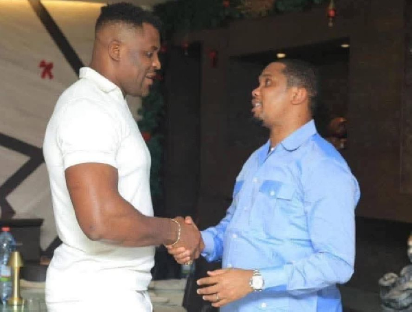 Francis Ngannou, comme Eto’o fils, est une célébrité planétaire
