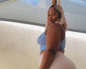 Fille Qui Fait Massage