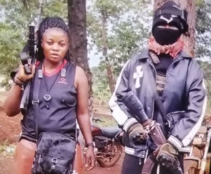 Elle est suspectée d’avoir entretenu des contacts avec des groupes séparatistes armés