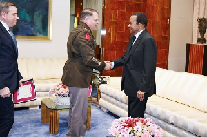 PAUL BIYA GENERAL AMERICAIN
