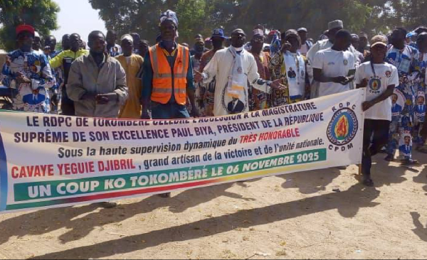 Fête pour la prestation de serment de Biya à Tokombéré