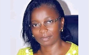 Mme Bissombi.png
