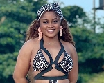 Mimie brise le silence sur comment la musique l'a sauvée d'une relation qui a failli la tuer Mimie brise le silence sur comment la musique l'a sauvée d'une relation qui a failli la tuer