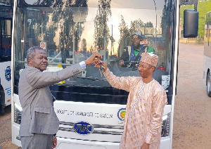 BUS ELECTRIQUE GAROUA