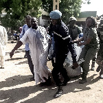 Découverte macabre : Deux corps sans vie découverts dans un caniveau à Bamenda