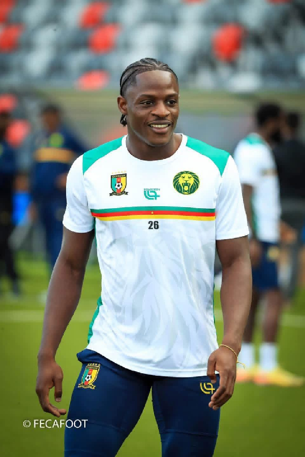 Karl Etta-Eyong titulaire