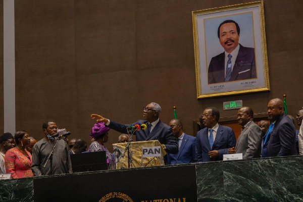 Prestation de serment de Paul Biya