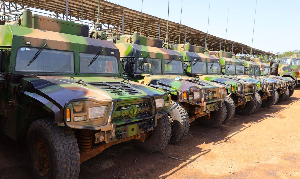 Des armes lourdes offertes à l'armée burkinabé