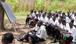 Une Classe Surprenante Quelque Part Au Cameroun