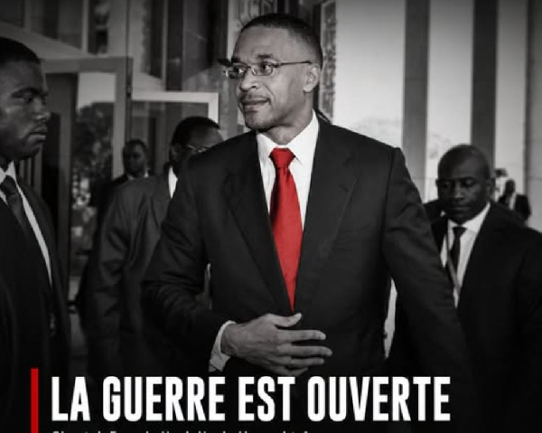 Ceci place le parti au pouvoir hors-jeu de la succession au sommet de l'Etat