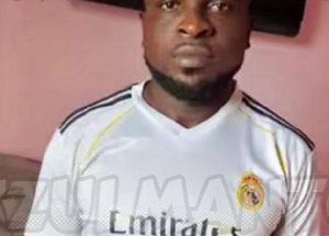 Homme Mechant Supporter Du Real Madrid