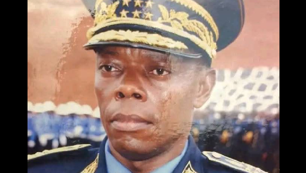 Commissaire divisionnaire Mbognou Rogers