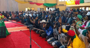 Philemon Yang avait fait la même chose avant lui