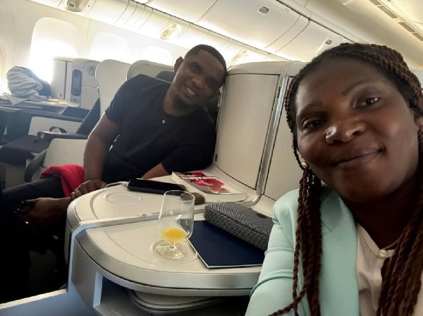 La vraie photo du retour de Samuel Eto'o au Cameroun