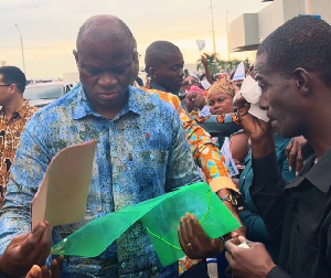 Oligui Nguema Prend Le CV